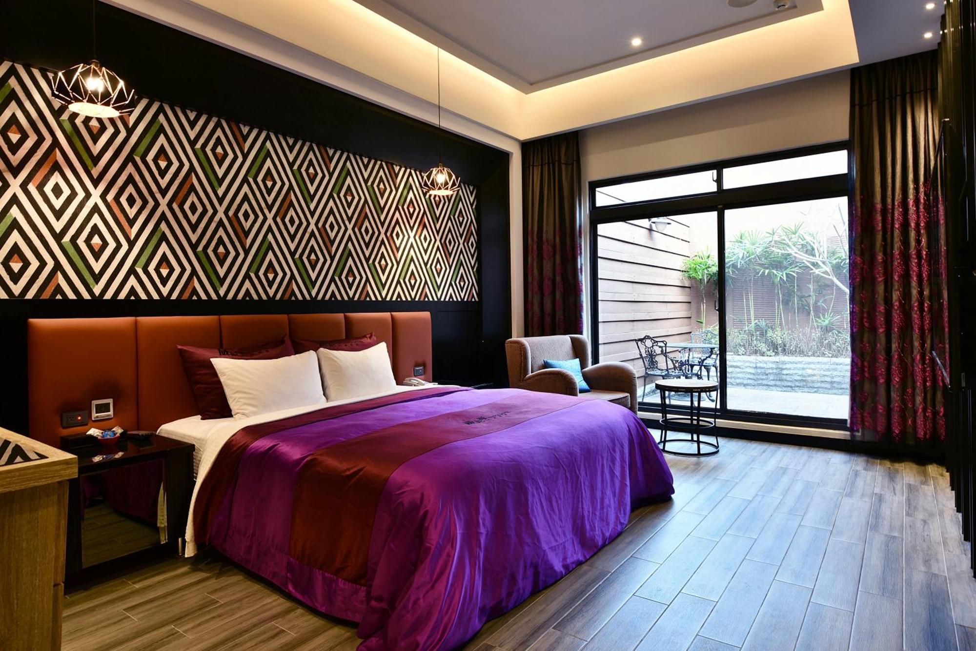 Venice Motel Taichung Esterno foto